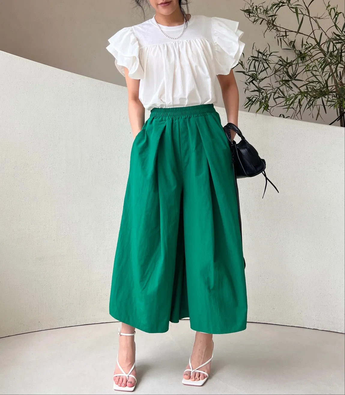 Nylon Full Wide Skirt